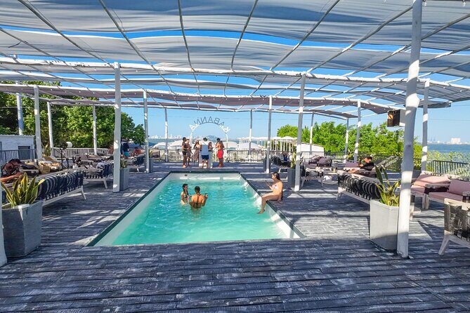 Private island Beach Club Cartagena with food : Club Kabanna - Group size and day-to-day feel: up to 60 people