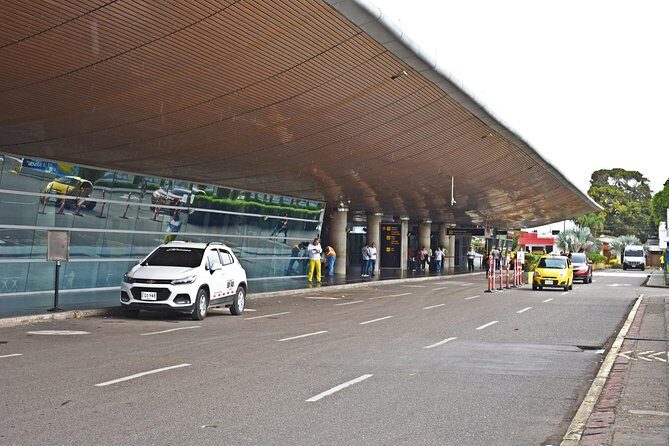 Private shuttle from Cartagena Airport to Santa Marta city - Cartagena Airport to Santa Marta: what this transfer is really about