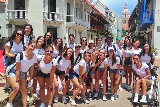 Private Tour Walled City Walking Tour - Plaza de San Pedro Claver: a reflective pause amid the architecture