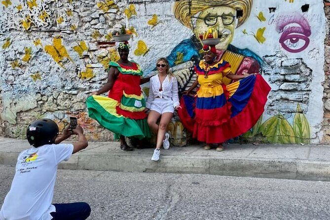 Private Tour with Guide in the Historic Center of Cartagena - Torre del Reloj Start: Your Quick Way In