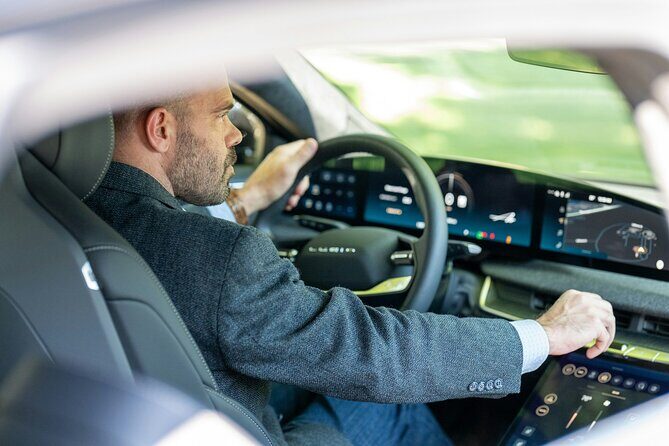 Private Transfer from Rafael Nunez Airport to your hotel - Key Points at a Glance