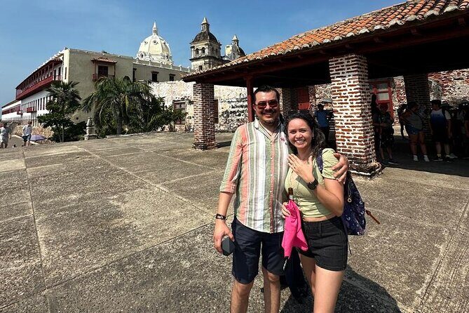 Private Walking Tour Walled City and Getsemaní - Museo Naval del Caribe: fast, useful maritime context