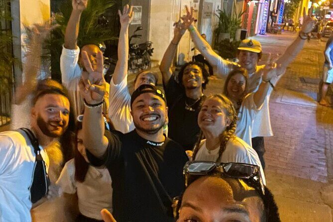 Pub Crawl Only Locals Have Fun In The Walled City - Nightlife in Cartagena’s Walled City: How the 9:00 pm Start Changes Everything