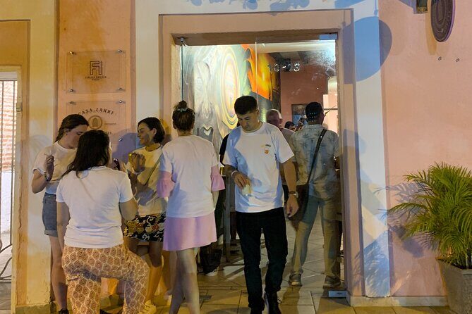 Pub Crawl Only Locals Have Fun In The Walled City - The One Red Flag to Know: No-Show Risk and Refund Outcomes