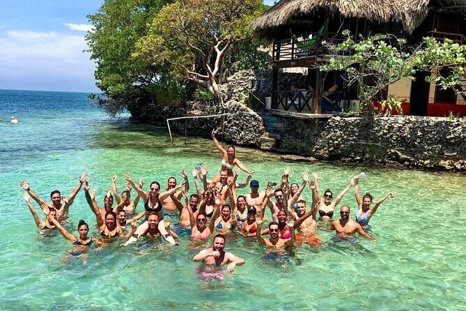 Rosario Islands Day pass | All inclusive Experience - Key highlights at a glance
