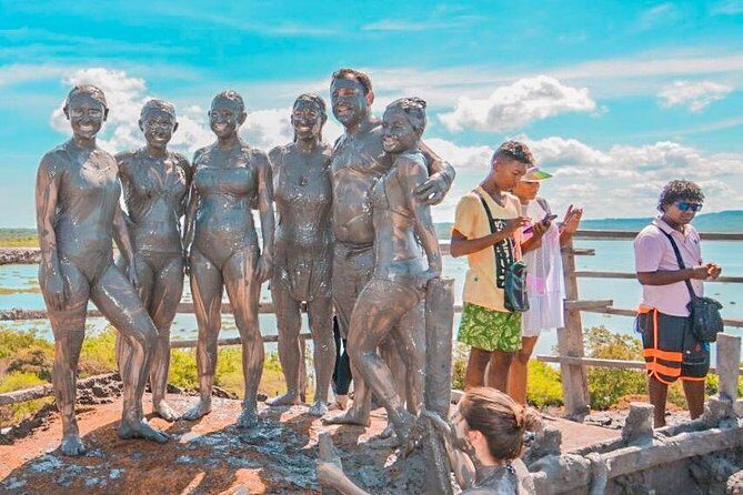 Route Mud volcano el totumo + Beach club - Comfort, clothing, and what to pack so you’re not miserable