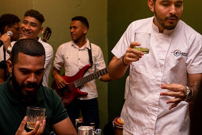 Rum & Rhythms a premium rum tasting with live music - The food pairing: cheese and ham board with nuts and fruit