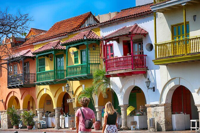 San Felipe Castle and Getsemani Walking Tour with tickets - The 10–15 minute walk to the fortress zone