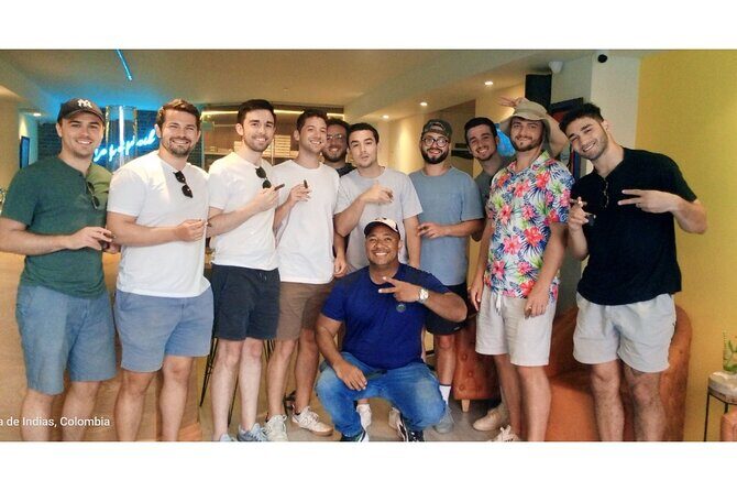 Shared Coffee and Tobacco Tour of Cartagena - Plaza de la Proclamación: when smoking and coffee signaled status