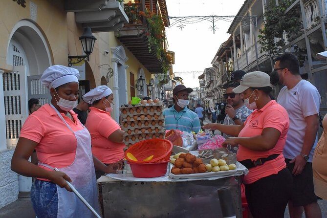 Street Food Tour of Cartagena - Getsemaní at street level: where the tour becomes real