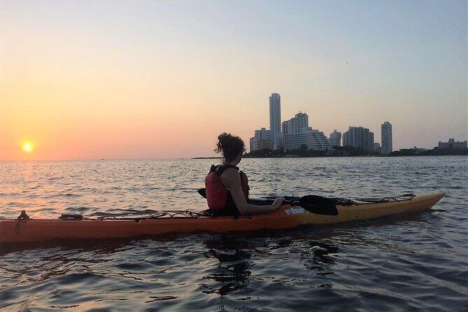 Sunset Cartagena In Kayak - Quick Takeaways Before You Paddle