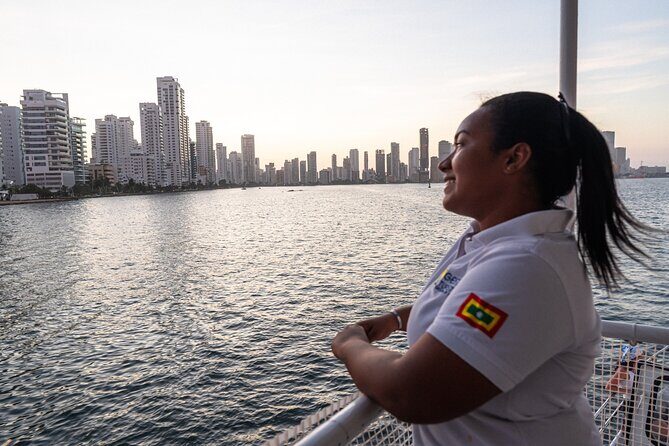 Sunset in Cartagena Bay with Boat Dances and Bar - Who this cruise suits best (and who might prefer something quieter)