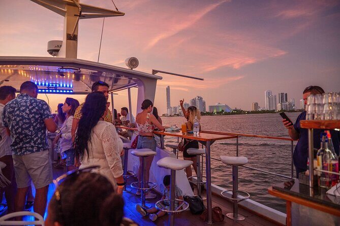 Sunset Navigation through the Bay of Cartagena - Price and Value: What You’re Paying for (and What’s Extra)