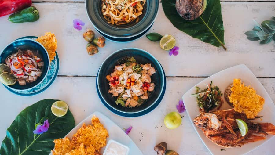 Tierra Bomba Island: A day at Marine Beach Club - Welcome drink, non-alcoholic beverages, and how the day gets started