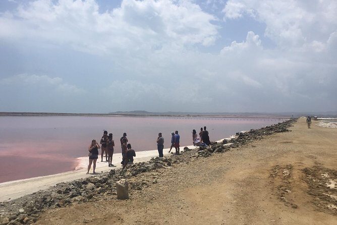 Totumo Volcano - A quick reality check: Totumo Volcano vs the Pink Sea trip