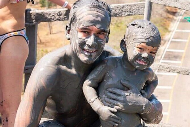 TOTUMO VOLCANO Tour, Mud Therapy, Typical Lunch and Beach - The voluntary extras: massages, photos, and tipping reality