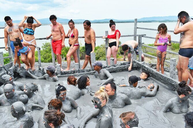 Totumo volcano tour + snack - What to Bring (So You Don’t Hate Yourself After the Mud)