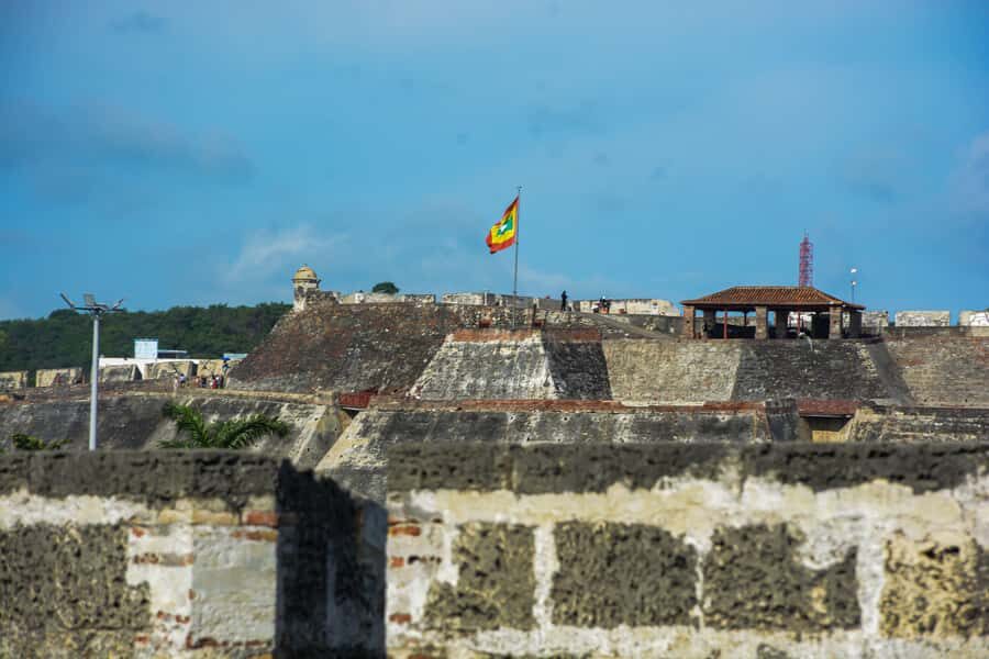 Tour Compartido al Castillo San Felipe de Barajas Cartagena - Who should book this tour (and who might skip it)