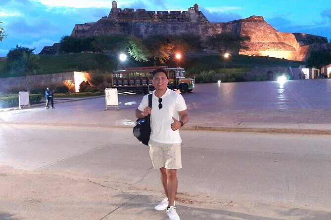 Tour in Chiva 5 hours through the City of Cartagena - A Chiva city tour that fits a real schedule