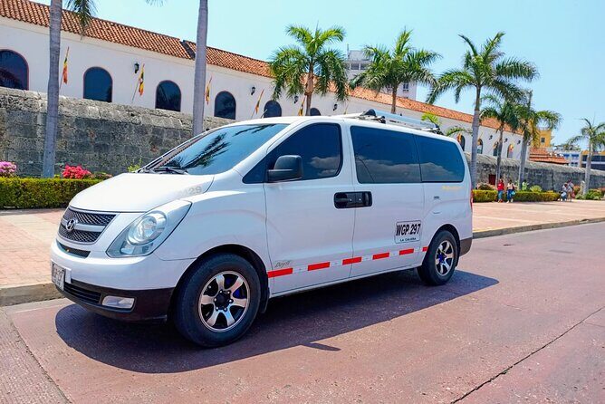 Transfers from the Airport to Hotels in Cartagena - Vehicle Size and Luggage: What Can Go Wrong (and How to Prevent It)