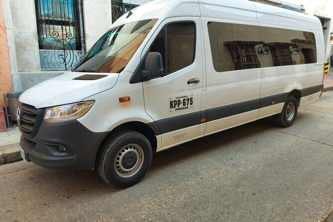 Transfers from the Airport to Hotels in Cartagena - Who This Airport Transfer Best Fits