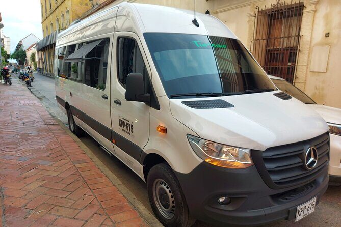 Transfers from the Airport to Hotels in Cartagena - WhatsApp Pickup: The Arrival Plan That Works If You Stay Connected