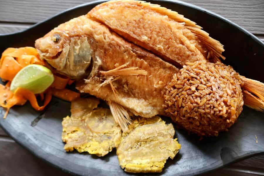 Typical lunch on beach, mangrove tour & fishing with natives - Mangroves and native fishing: what you’re really signing up for