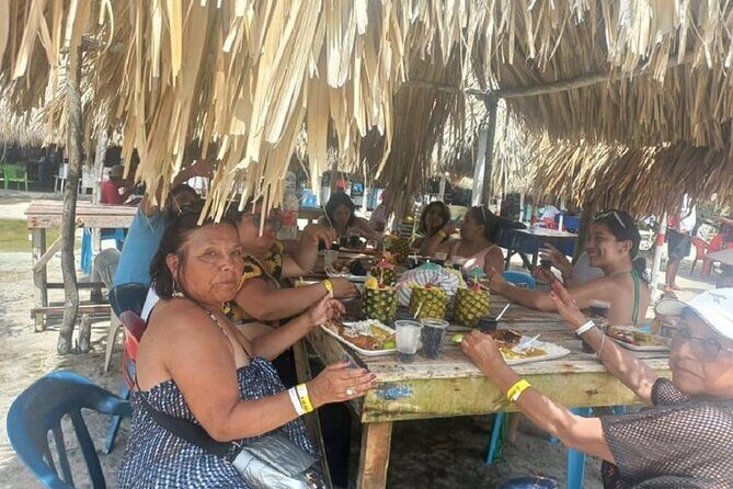 Visit Cholon & Baru with lunch - Your Base on Cholón: Chairs, Table, and Where Lunch Fits