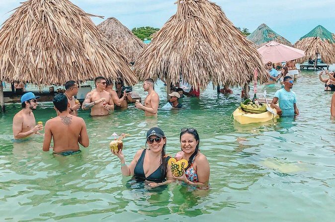 Visit Cholon & Baru with lunch - The Boat Back Toward Cartagena: Motion Comfort Matters