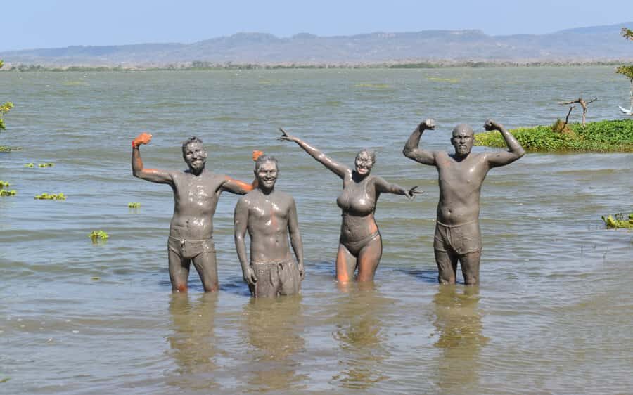 Volcan del Totumo + Playa + Piscina - Price and Value: Is $47 Worth a Full-Day Volcano Plus Beach?