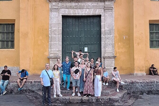 Walking Tour Old City - Las Bóvedas: Craft Market Inside a Former Military Garrison