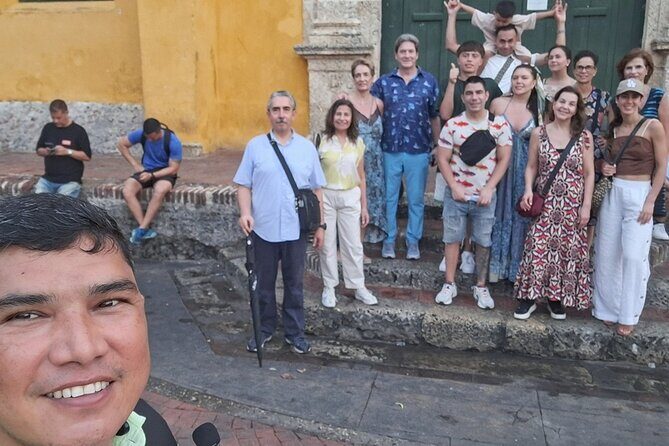 Walking Tour Old City - Plaza de San Diego: Colonial Squares and Famous Address Energy