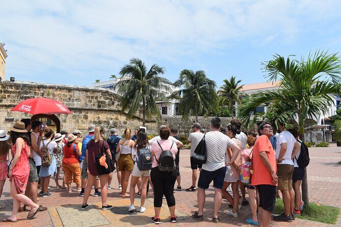 Walled Cartagena: Group Tour with Live Audio System - A Budget-Priced Walled-City Walk With Live Audio