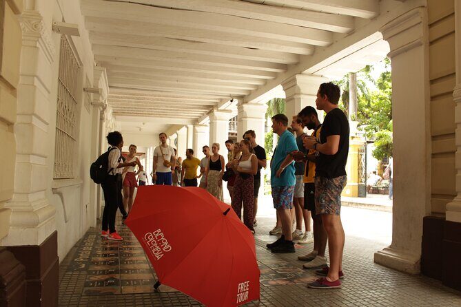 Walled Cartagena: Group Tour with Live Audio System - Camellón de los Mártires and Torre del Reloj: Get Oriented Fast