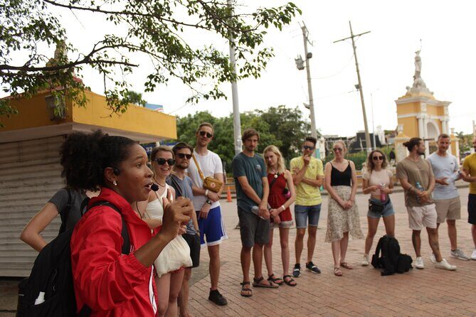 Walled Cartagena: Group Tour with Live Audio System - Baluarte de San Ignacio: Fortified Walls and Real Views