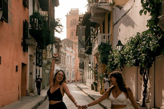 Walled City, San Felipe Castle & Popa Convent Cartagena City Tour - How this Cartagena day tour actually feels